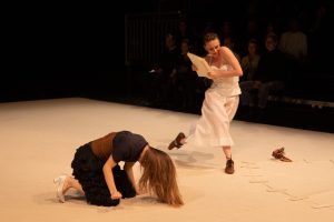 Performance Magdalena Mitterhofer und Shade Théret